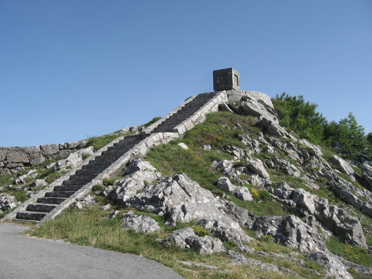 Hotel Sobe Za Nocenje Gospić Esterno foto